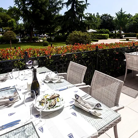 Primoretz Grand & Szálloda 5*