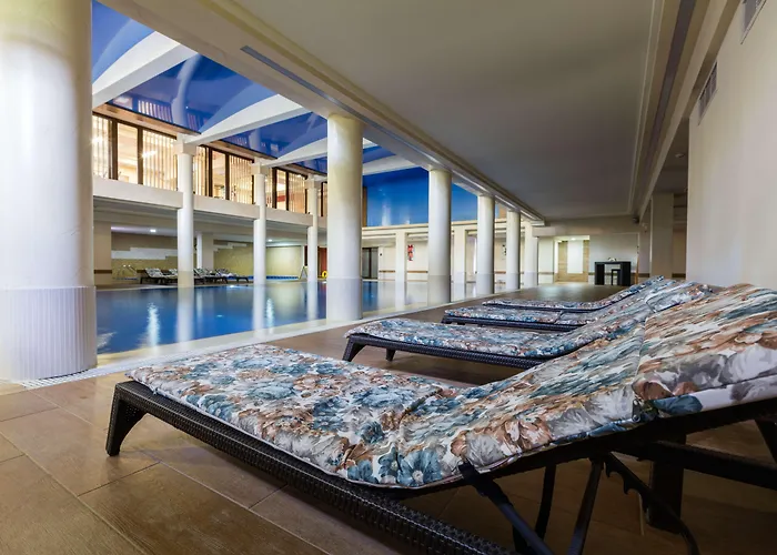 Primoretz Grand & بورغاس