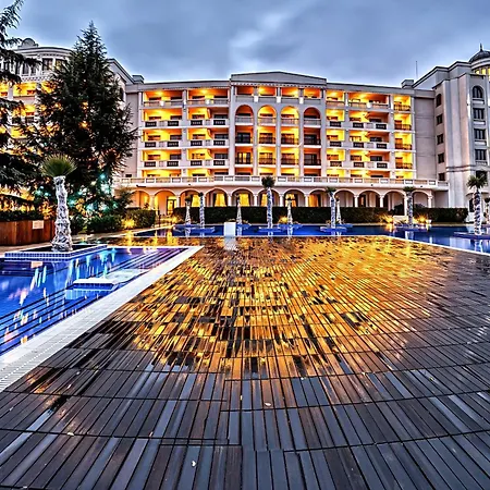 Primoretz Grand & 5* بورغاس