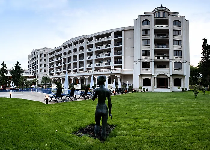 Primoretz Grand & Hotel