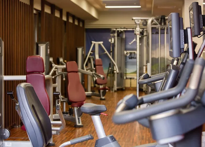 Hotel Primoretz Grand &