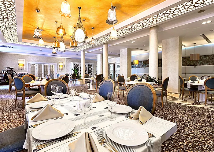 Primoretz Grand & Hotel